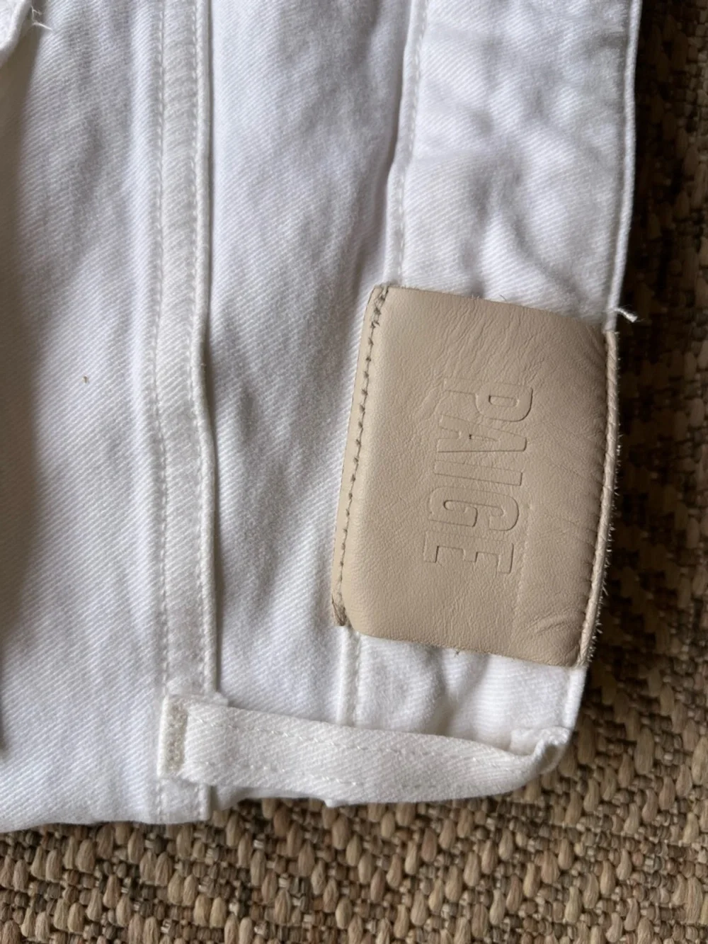 Paige Sasha Ankle Wide Leg Jeans‎ White Ivory Womens Size 28 Cropped Cuffed